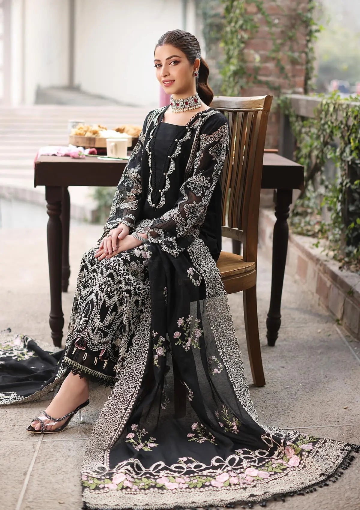Dhanak Embroidered 3pc Article With Dhanak Shawl