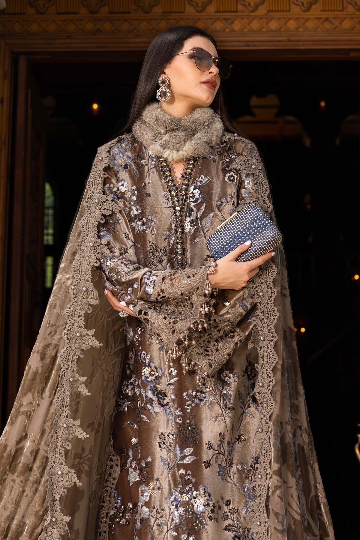 11000 Velvet Embroidered 3pc Article With velvet Dupatta