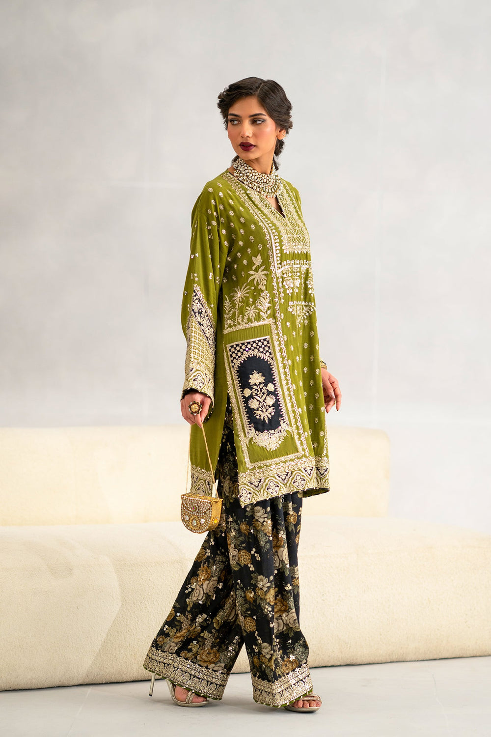 Silk Embroidered 2pc Article