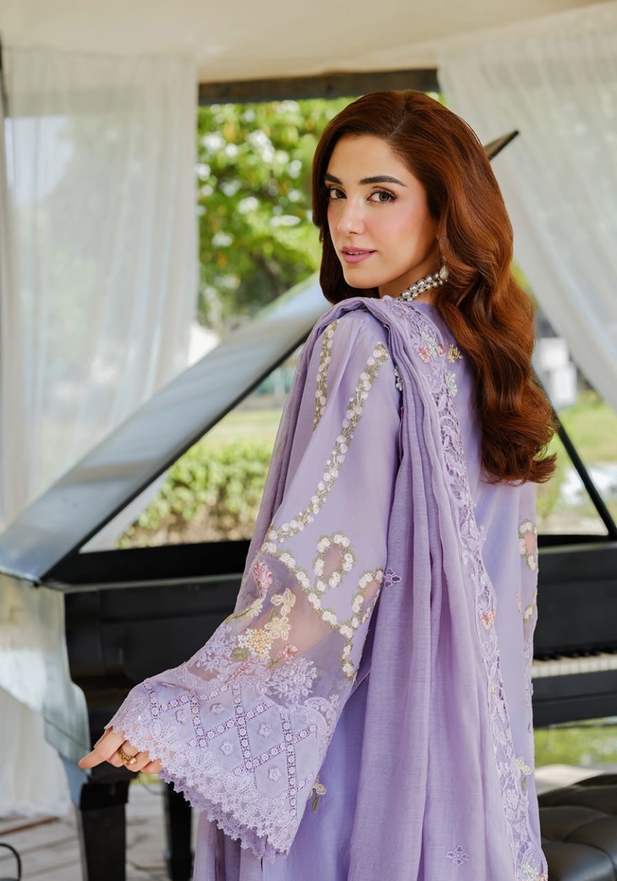 Elaf Luxury Lawn 3 Pc
