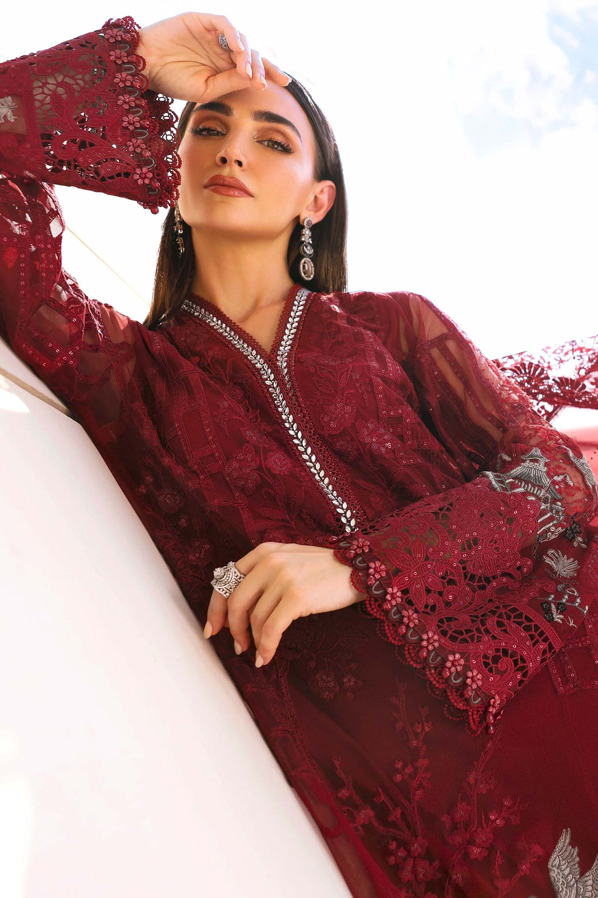Mariab lawn luxury 3pc
