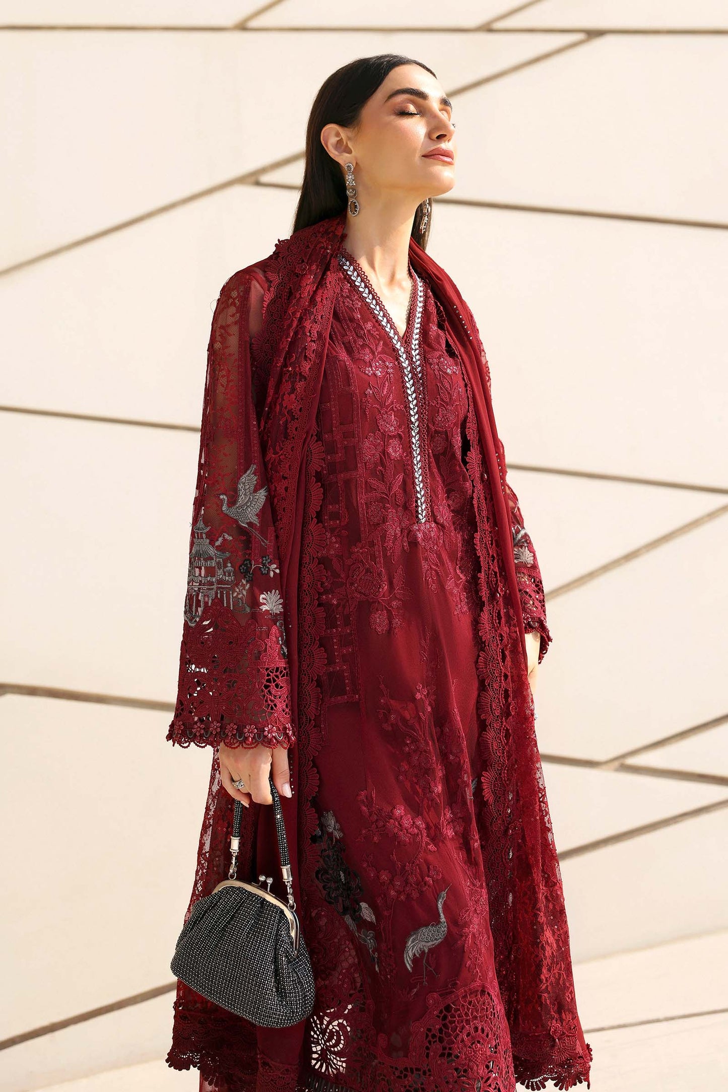Mariab lawn luxury 3pc