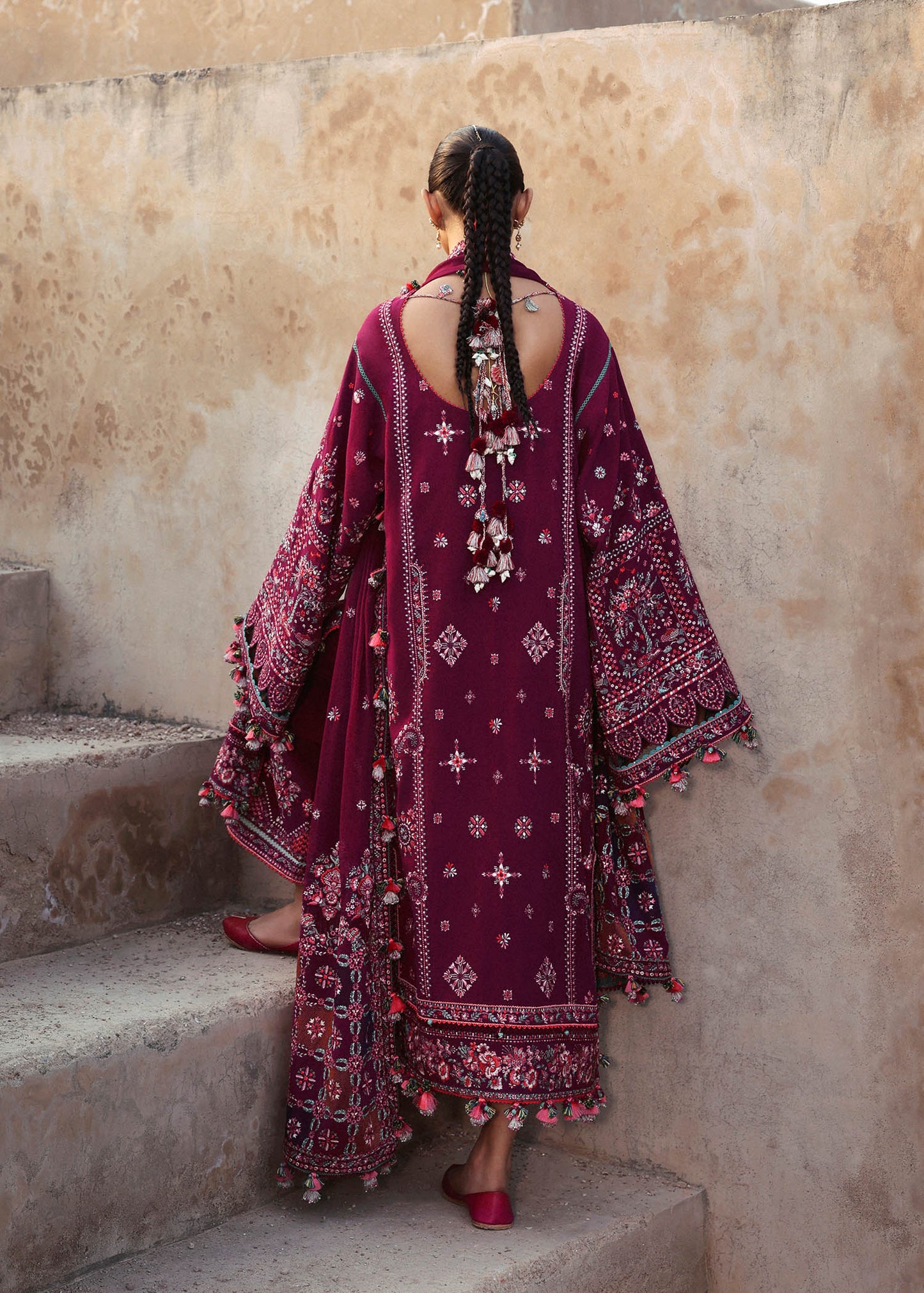 Hussain Rehar Luxury Lawn 3 piece