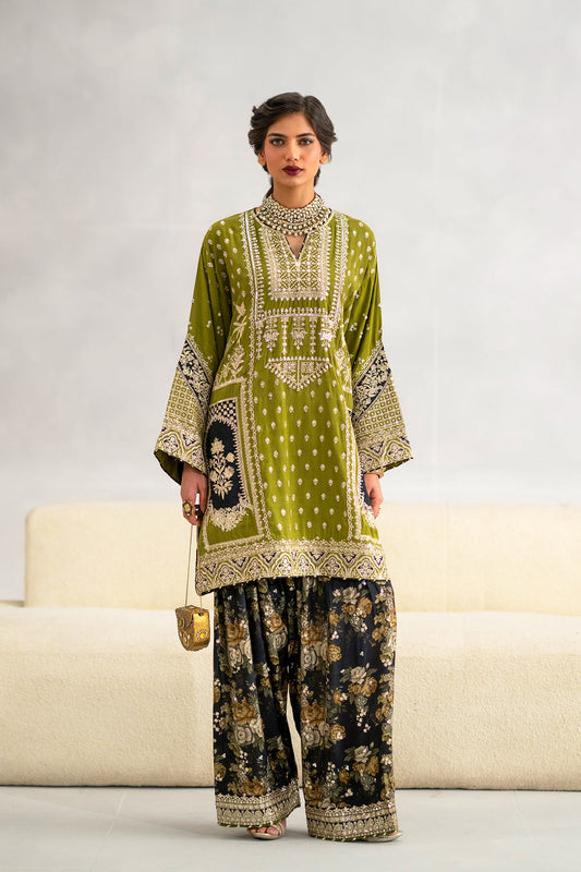 Silk Embroidered 2pc Article