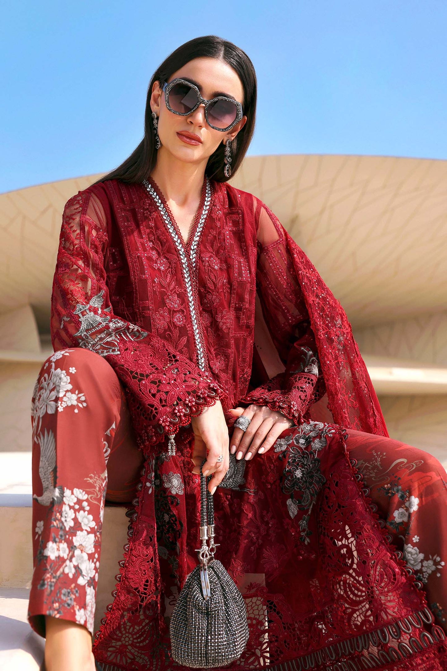 Mariab lawn luxury 3pc