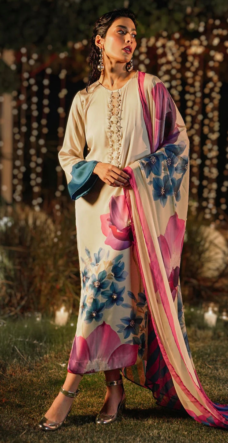 Lulusar Silk Article with Handwork Pearls & Hand made patches and 4 sided ready Silk Dupatta