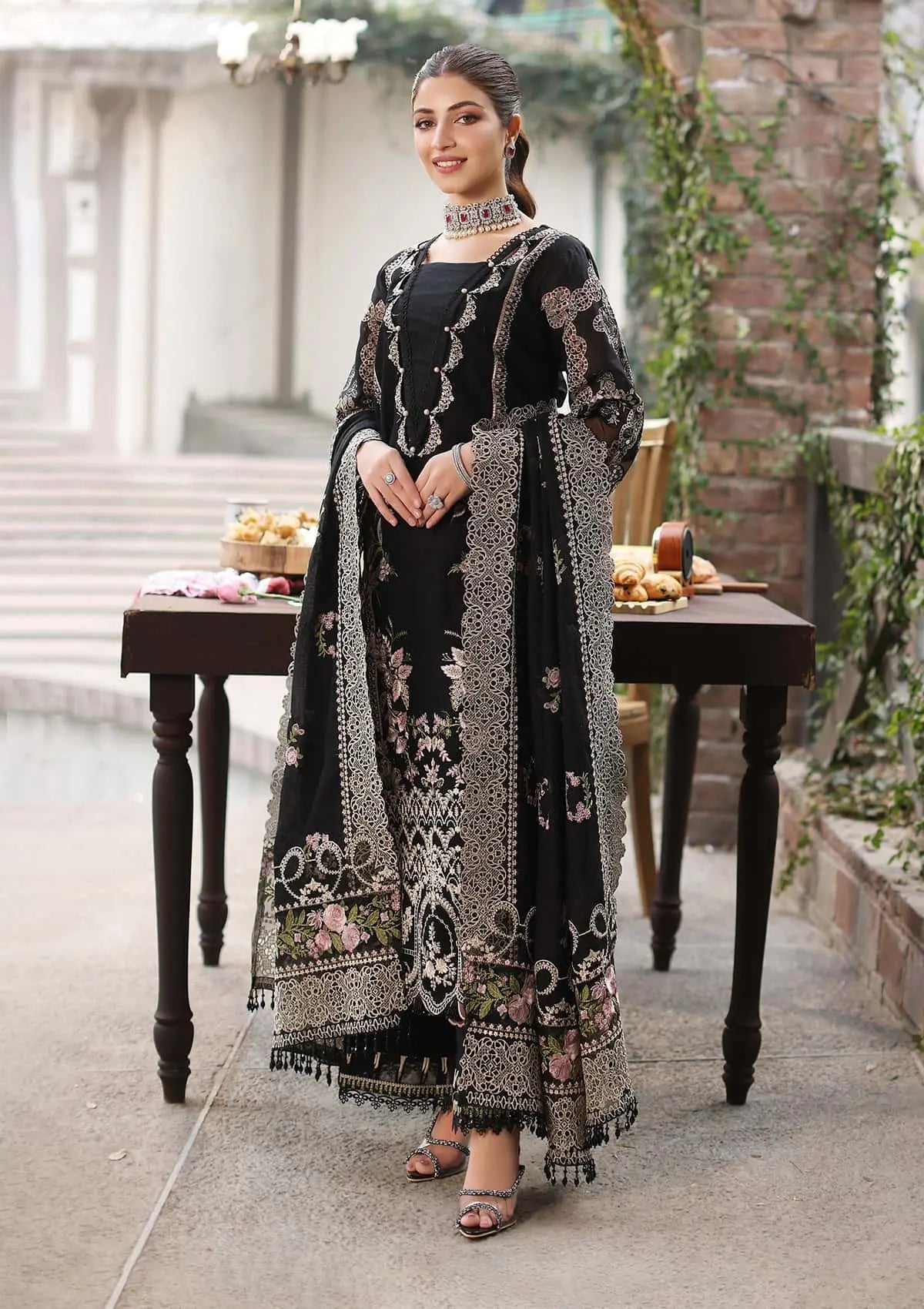 Dhanak Embroidered 3pc Article With Dhanak Shawl