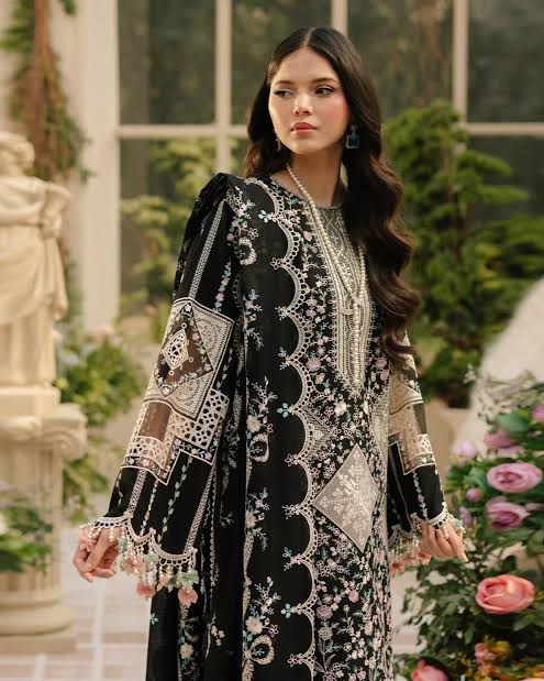 Bin Ilyas Luxury Lawn 3 Pc