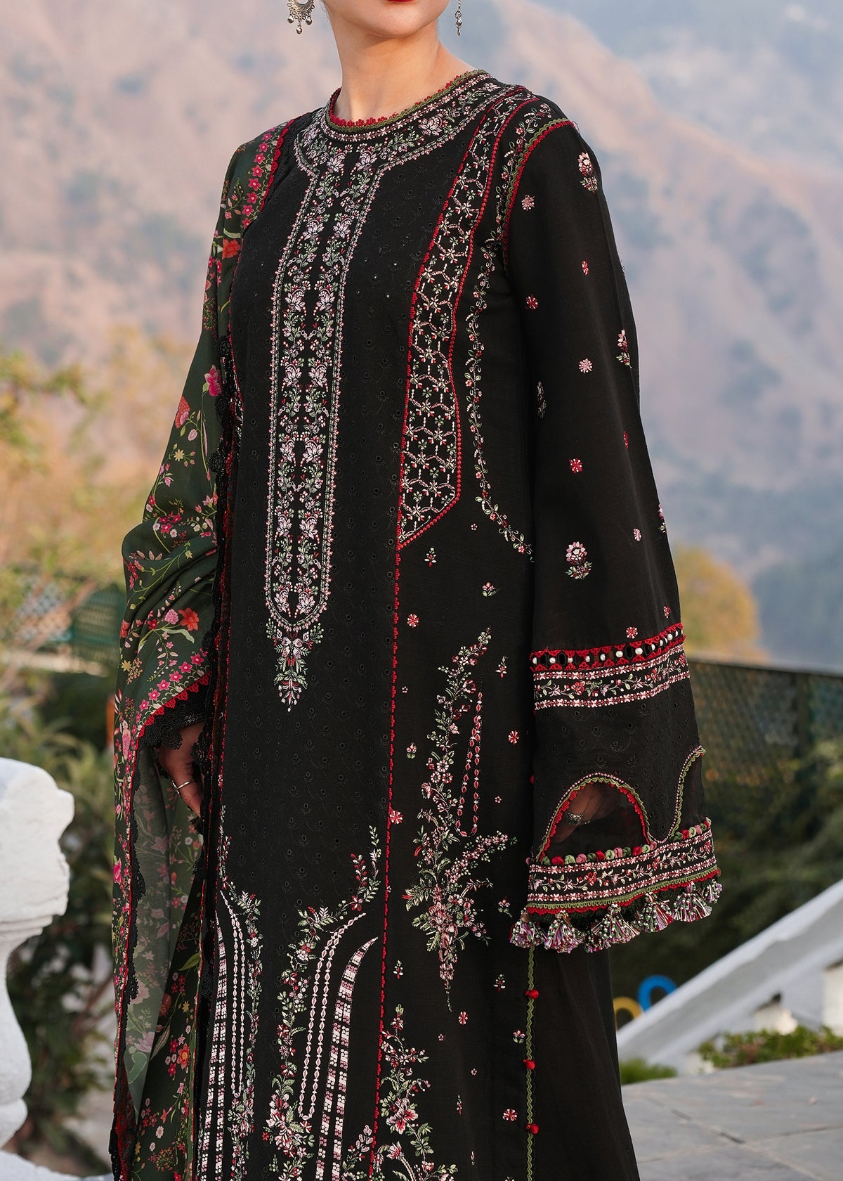 HUSSAIN REHAR LAWN LUXURY EMBROIDERED 3 PC