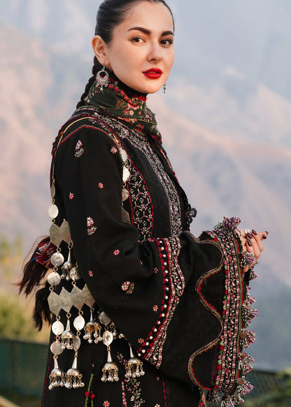 Hussain Rehar black sale 3pc luxury lawn