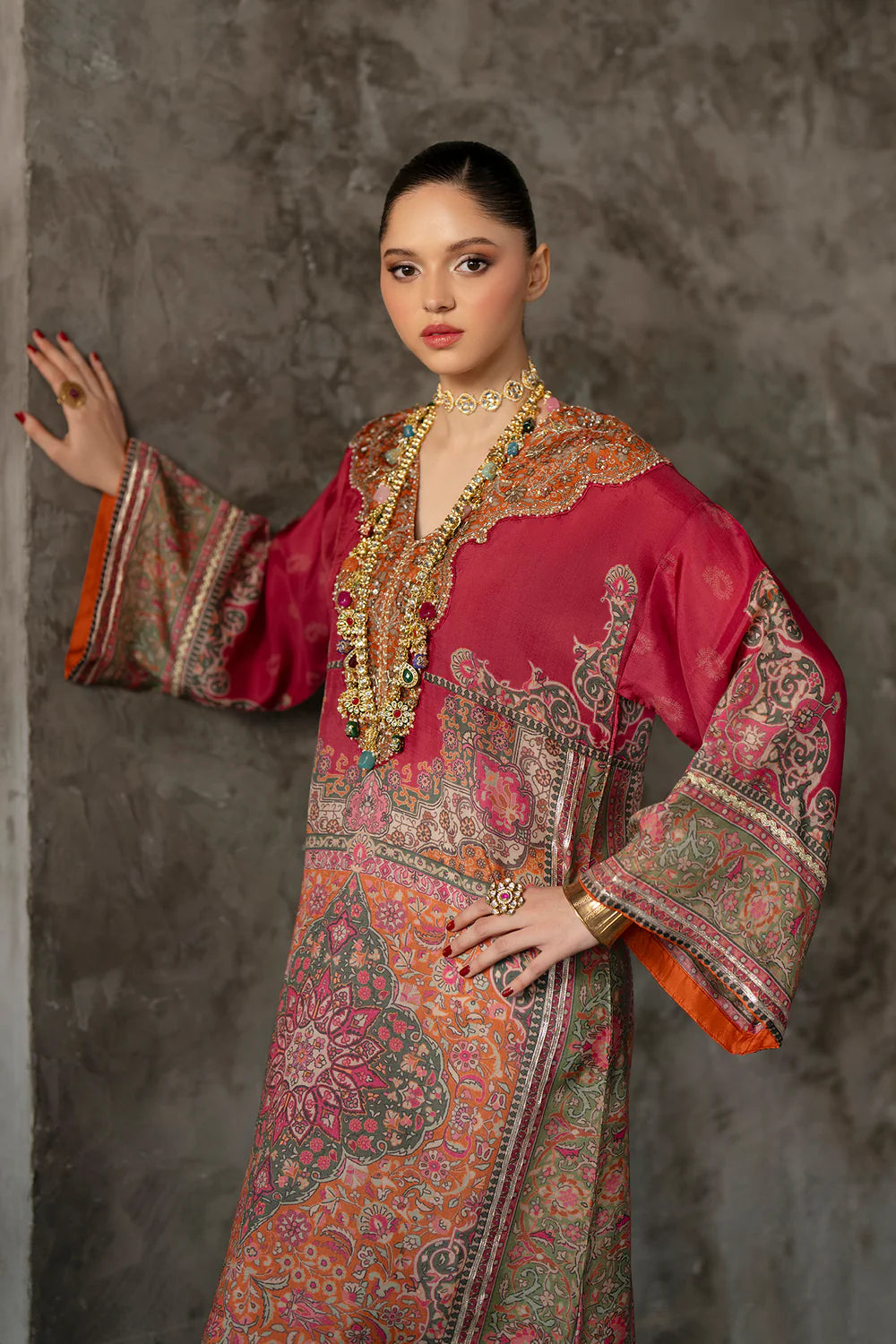 Silk Embroidered Luxury 2pc Article Kaftan style with 3d Neckline