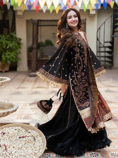Salítex luxury 3pc article sana javaid