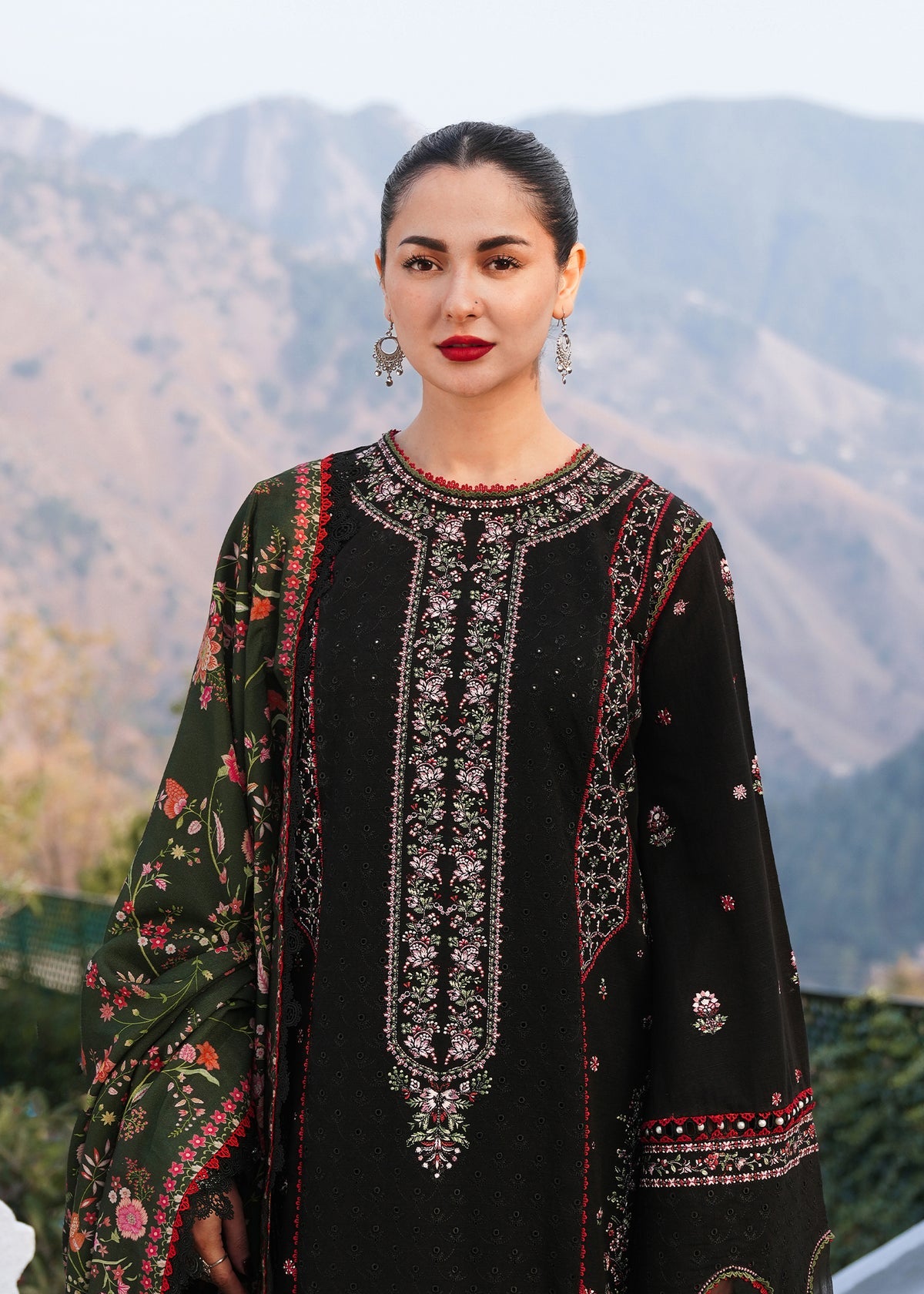 HUSSAIN REHAR LAWN LUXURY EMBROIDERED 3 PC