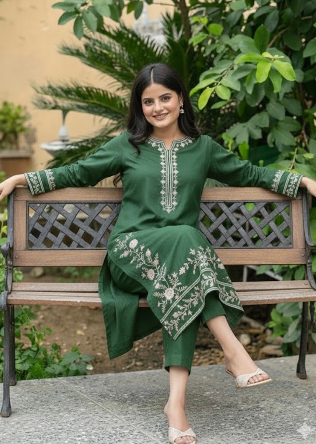Laam Trending Embroidered 2 Piece