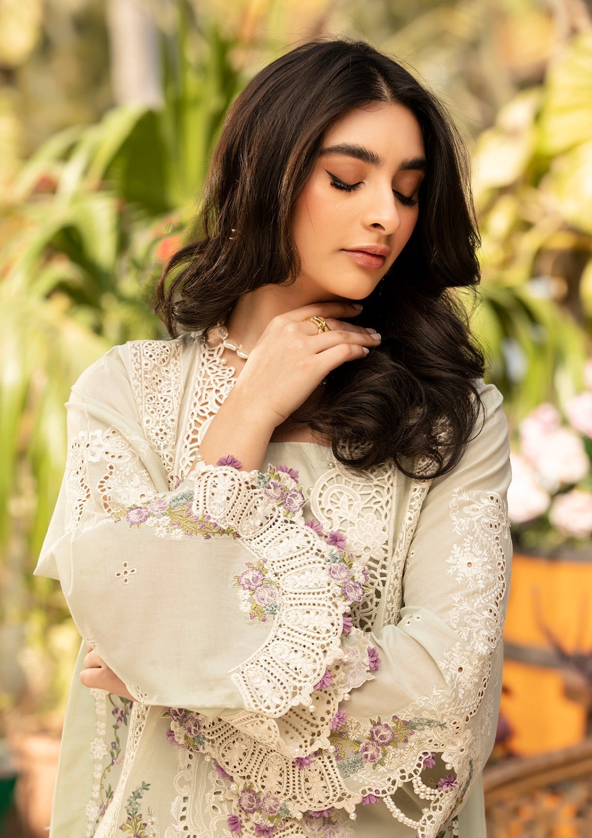 Elaf Lawn Luxury 3 Piece