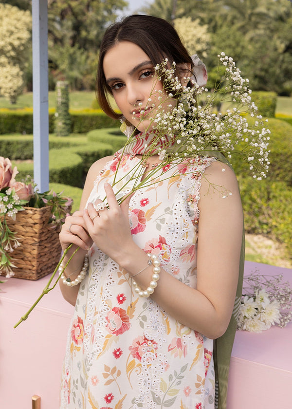 Izel Printed Lawn 3 Piece
