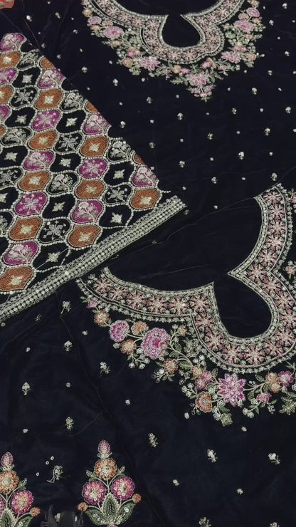 9000 Velvet Luxury Embroidered 2pc Article