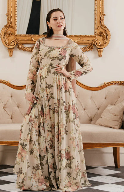 Lulusar Silk Article with Embroidered Patches and 4 sided Ready Duppata