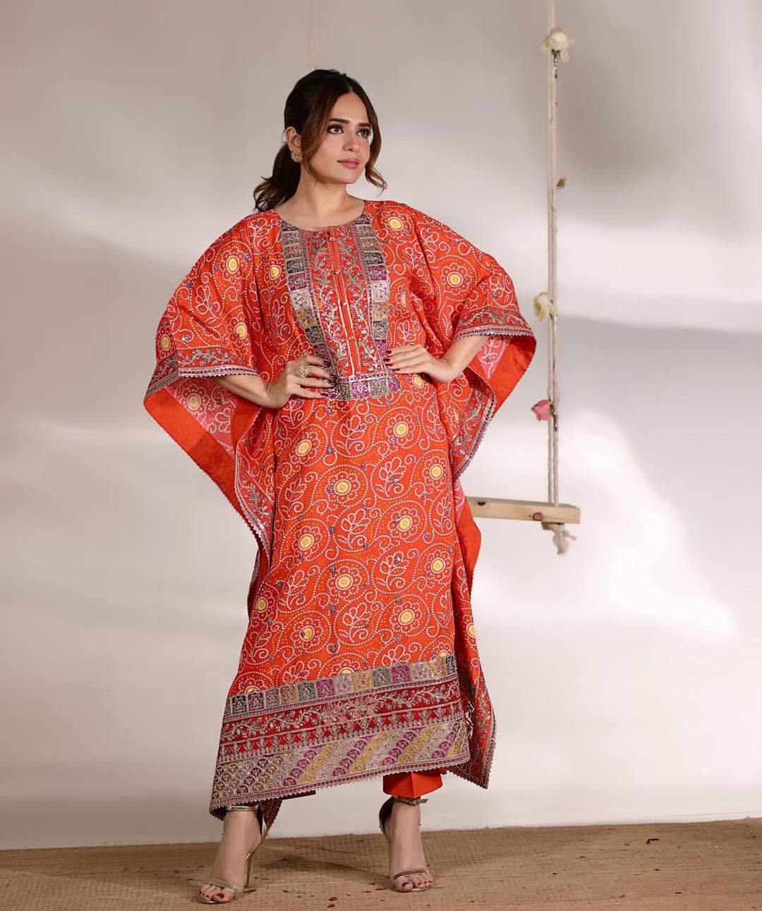 Aneelas Printed Lawn 3 Pc